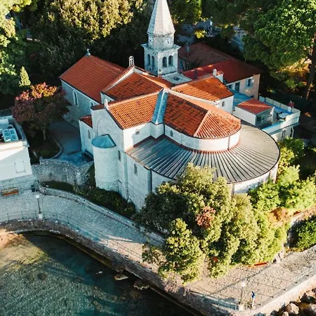 아파트 Milena 2 Opatija By Guide *